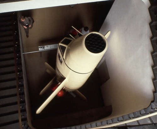 Bachem Ba 349 Natte được thiết kế với 3 phần chính phần đầu chứa đạn rocket có khả năng công phá máy bay ném bom, phần giữa gần đầu là chỗ ngồi của phi công và phần sau là động cơ tên lửa.